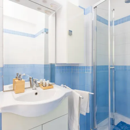 Charming&modern One-bedroom In アパート