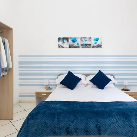 Charming&modern One-bedroom In Apartment *