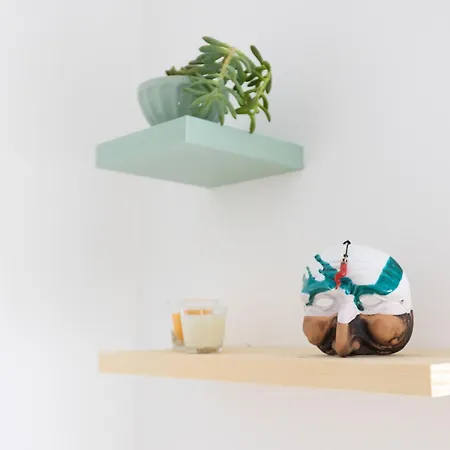 Charming&modern One-bedroom In * סורנטו